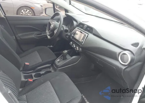 2023 Nissan Versa 1.6 S Xtronic Cvt z USA, uszkodzony, nr VIN 3N1CN8DV5PL860706